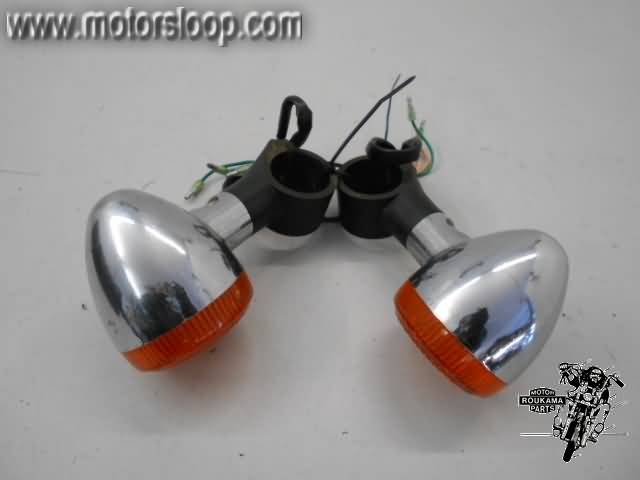 Honda VF700C(RC211) Winker set front