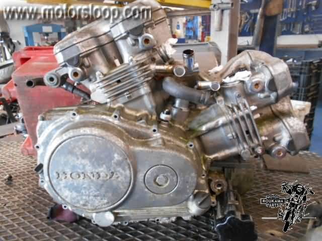 Honda VF700C(RC211) Motorblok