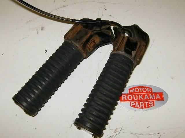 Honda CB450SC Reposapies trasero 50715-413-000 & 50716-371-660