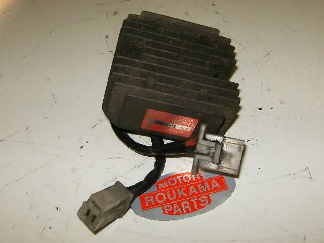 Honda CB450SC Spanningsregelaar 31600-KV8-681