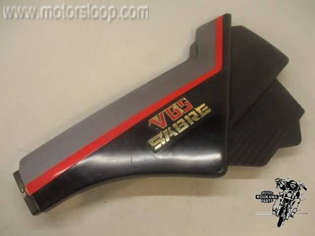 Honda VF1100S(SC17) Tapa lateral derecha