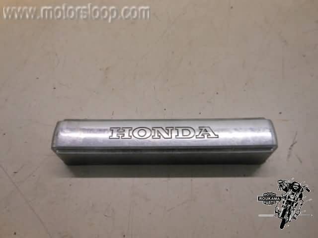 Honda VT1100C(SC18) Tapa horquilla 61401-MG8-000