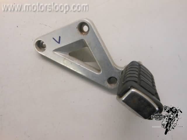 Honda VT750C(RC14) Footpeg with bracket rear left 50690-ME9-000