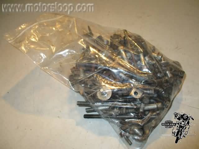 Honda VF500C(PC13) Zak bouten en moeren