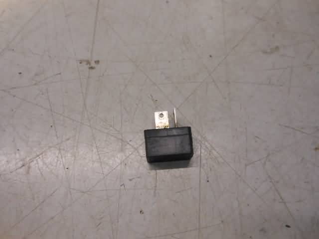 Honda CB750F2(SOHC) Relais