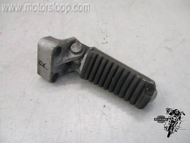 Kawasaki GPZ1000RX Estribera delantera derecha