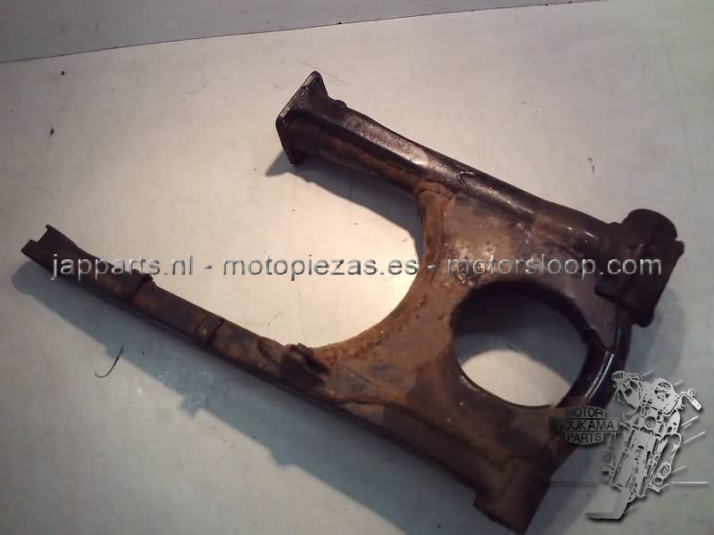 Kawasaki GTR1000(ZGT00A) Swingarm