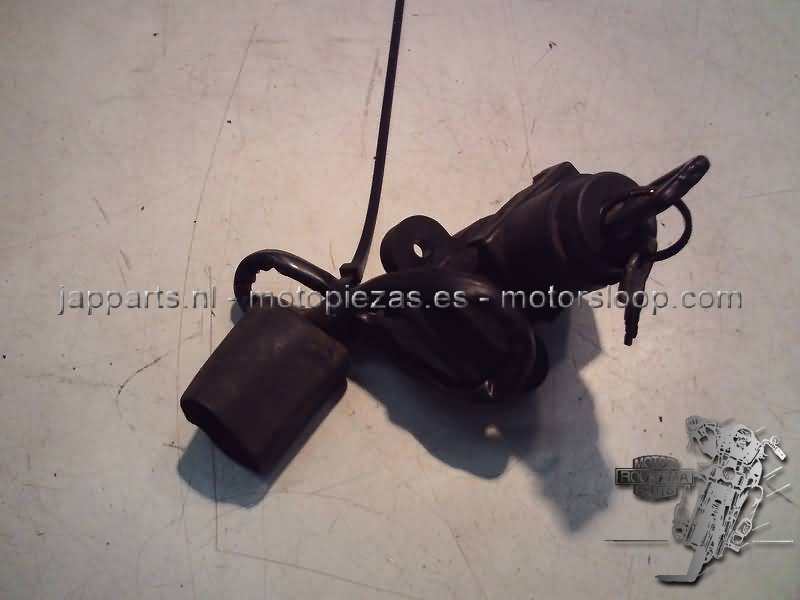 Kawasaki GTR1000(ZGT00A) Contactslot