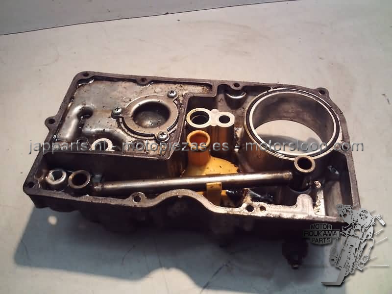 Kawasaki GTR1000(ZGT00A) Oil pan