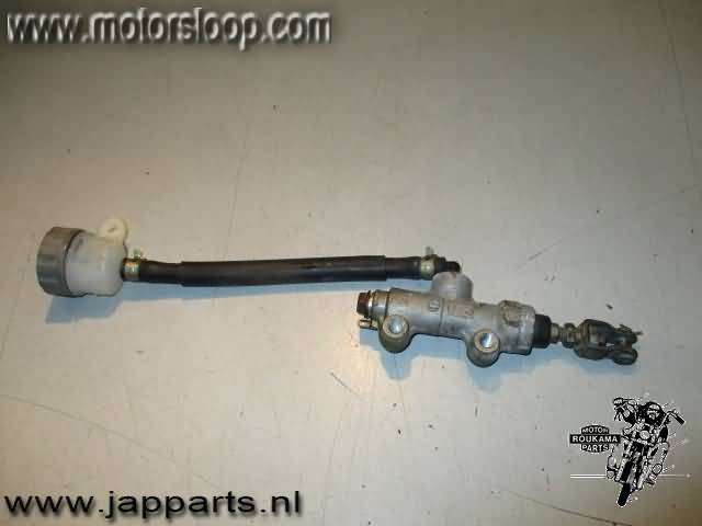 Kawasaki ZZR250(EX250) Hoofdremcilinder achterrem