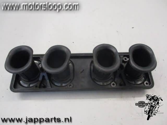 Kawasaki ZZR600D Air intakes