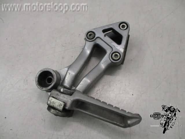 Kawasaki ZZR1100C Estribera con soporte trasera izquierda