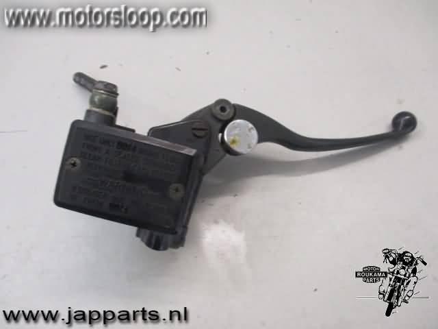 Kawasaki GPZ500S Rempomp voor