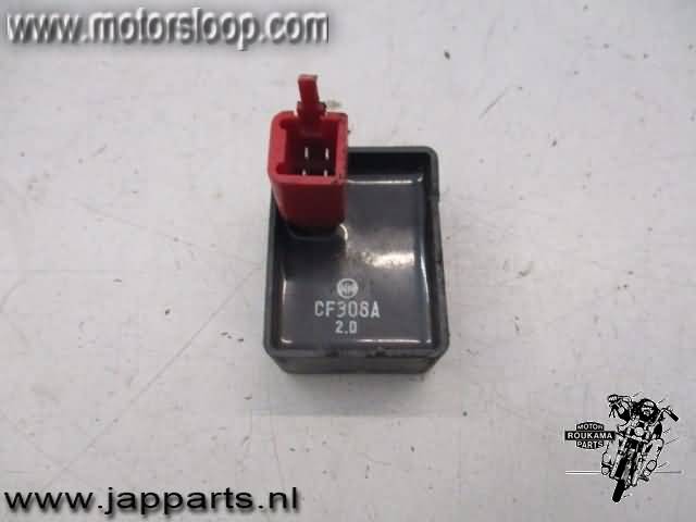 Kawasaki ZZR600E Relais CF-308