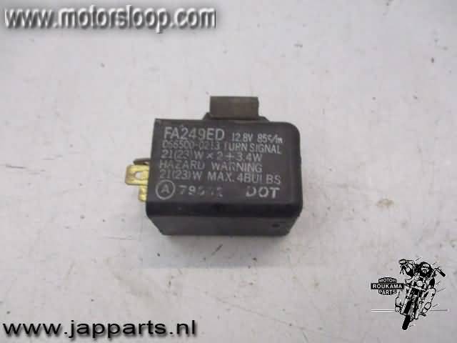 Kawasaki ZZR600E Knipperrelais