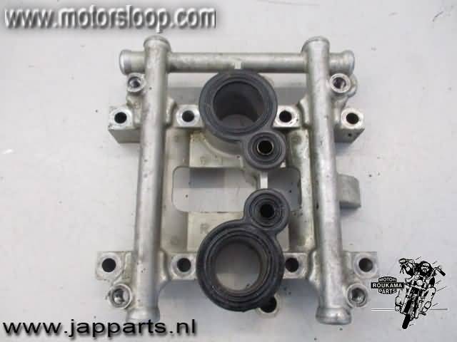 Kawasaki ZZR600E Cam shaft support