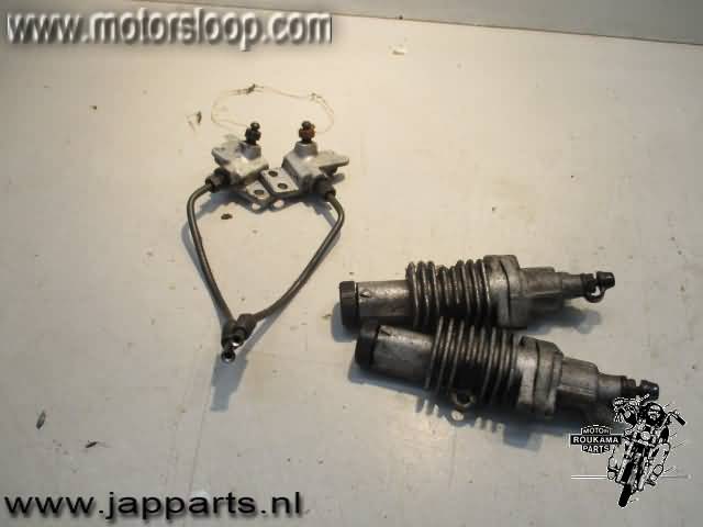 Kawasaki GPZ1000RX Voorvork antiduik systeem