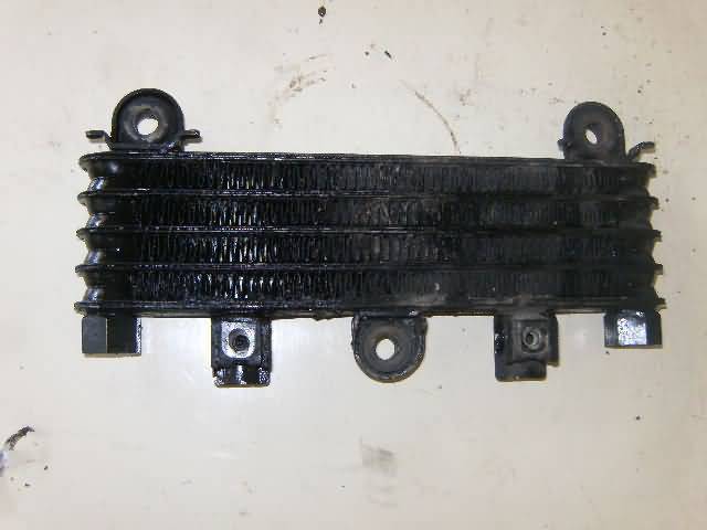 Kawasaki GPZ600R Oliekoeler 39061-1074