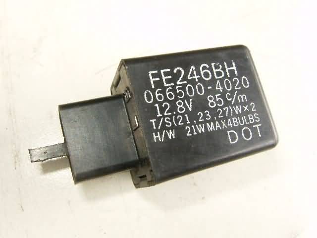 Kawasaki ER-5 Turn signal Relay 27002-1101
