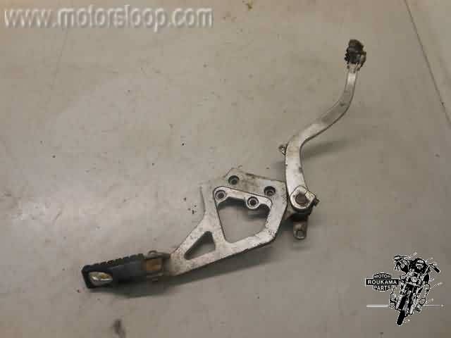 Kawasaki KL650B Schetsplaat met step rechts met rempedaal