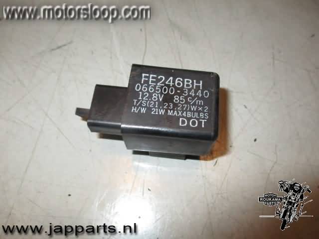 Kawasaki ZX-7R(ZX750P) Knipperlichtrelais