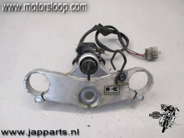 Kawasaki ZX-9R(ZX900E) Kroonplaat met contactslot