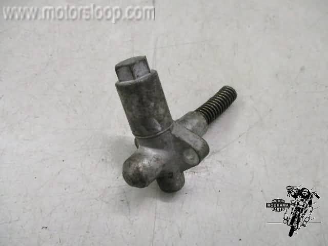 Kawasaki GPX600R Nokkenas kettingspanner