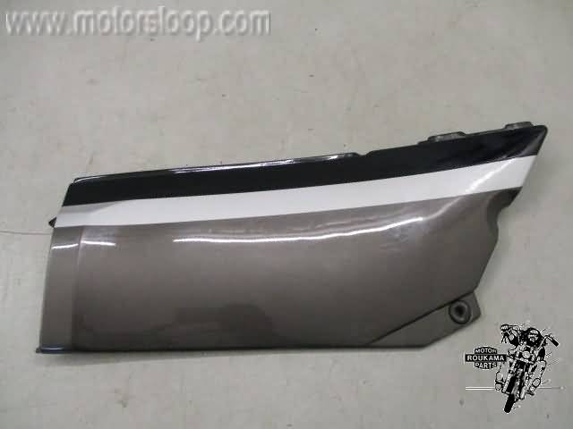 Kawasaki GPX600R Side cover right grey