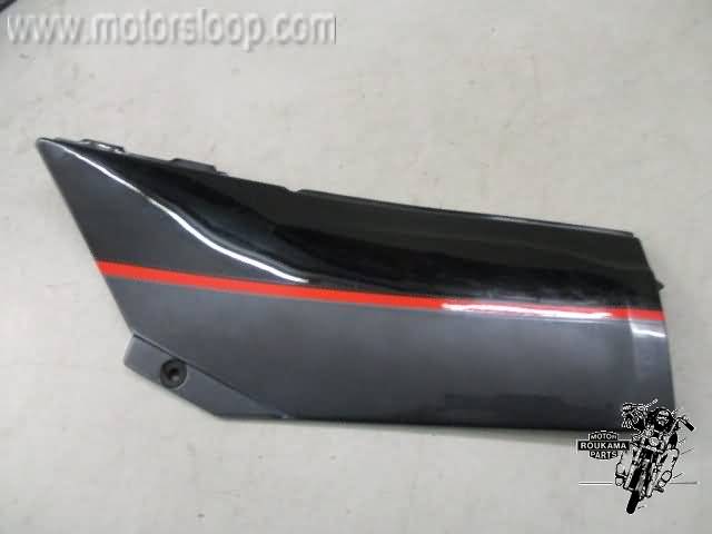Kawasaki GPX600R Tapa lateral izquierda negra