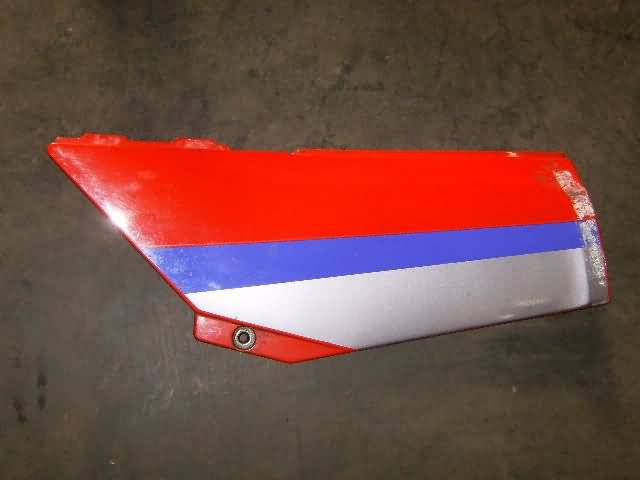 Kawasaki GPX600R Tapa lateral izquierda roja/plata