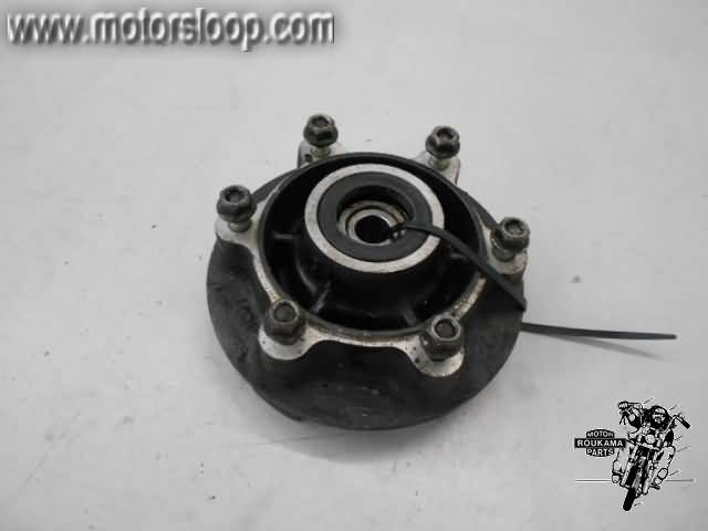 Kawasaki ZR550B Sprocket carrier