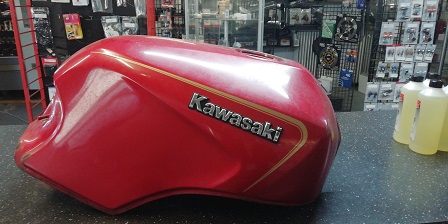 Kawasaki GTR1000(ZGT00A) Tank rood