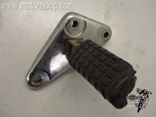 Kawasaki EL250 Estribera con soporte trasera derecha