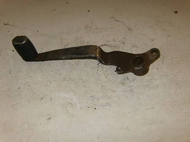 Kawasaki ZZR250(EX250H) Pedal de Freno 43077-1074