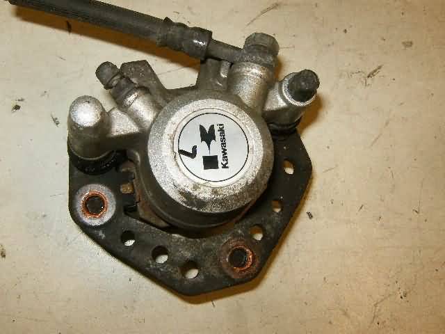 Kawasaki VN750A Remklauw links voor 43041-1203