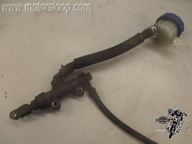 Kawasaki GPZ600R Rempomp achter