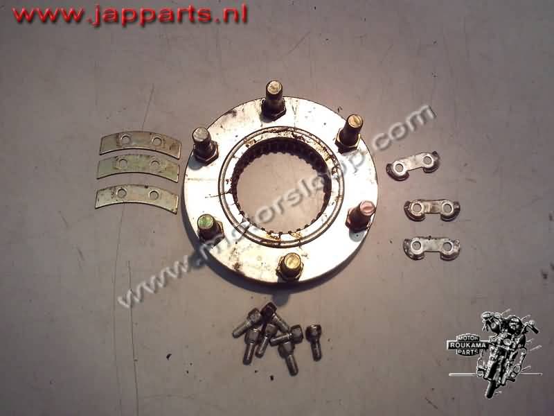 Suzuki VX800 Shaft drive sprocket
