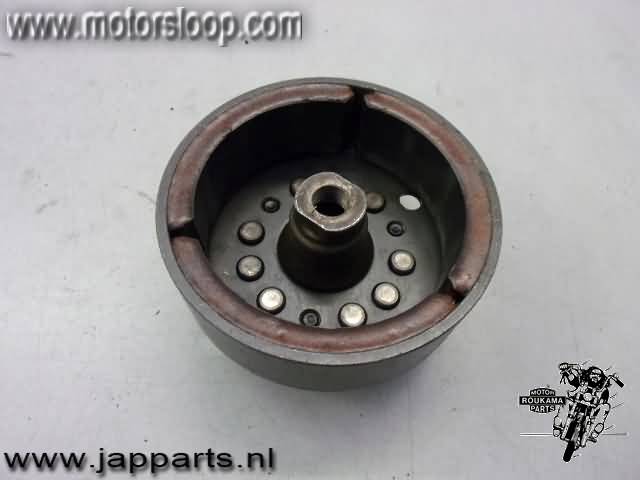 Suzuki GS550M Magneto