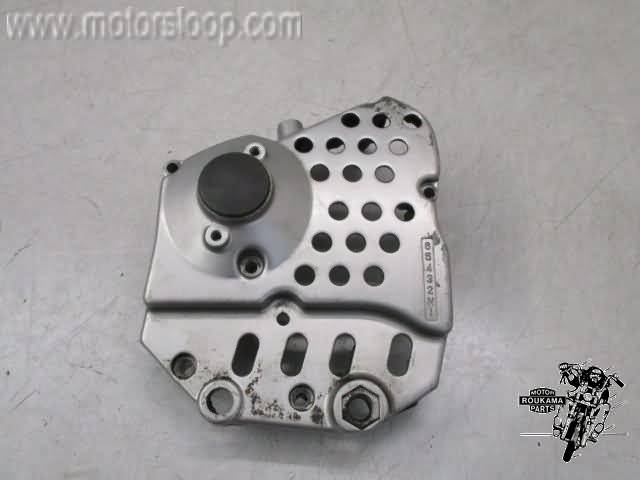 Suzuki GSF600(GN77) Voortandwielkap