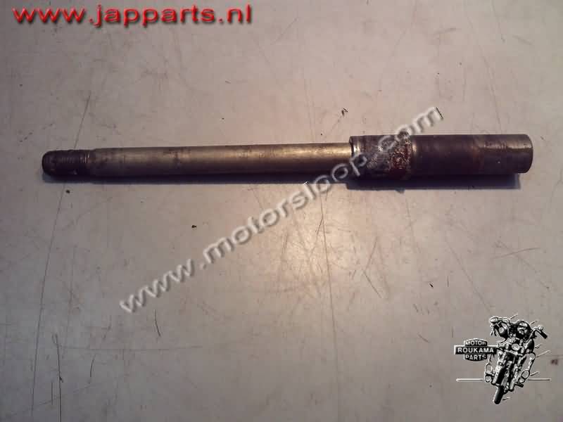 Suzuki AN400 Voorwiel as