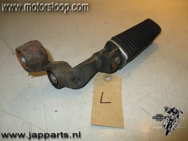 Suzuki VX800 Voetstep met houder links voor