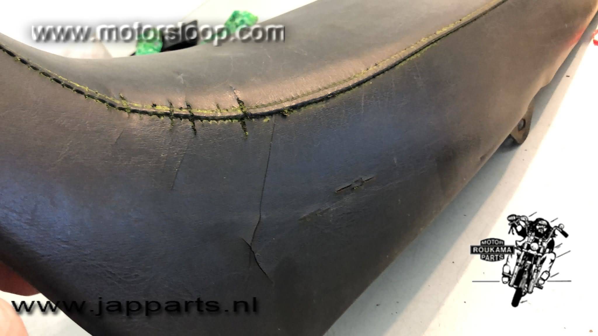 Suzuki DR800S(SR43) Zadel