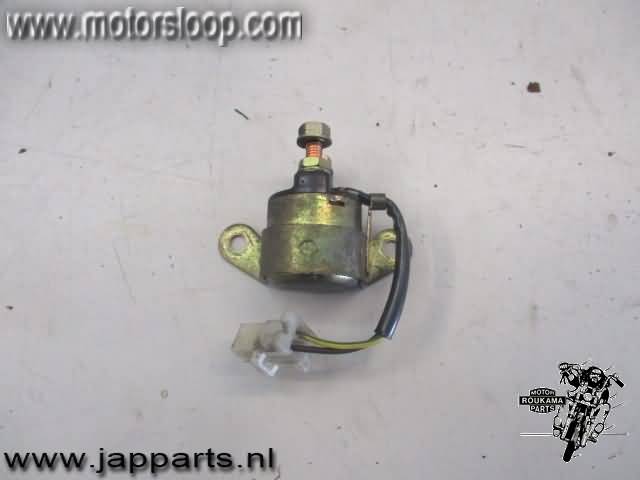 Suzuki GSX750EF(GR72A) Starter relay