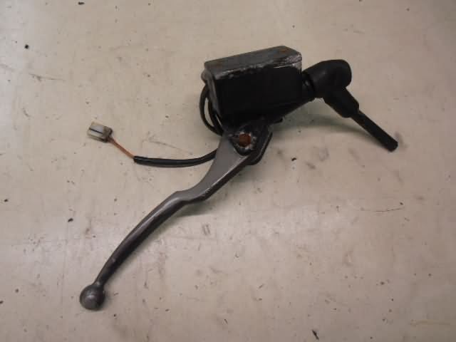 Suzuki GS450L Rempomp voor