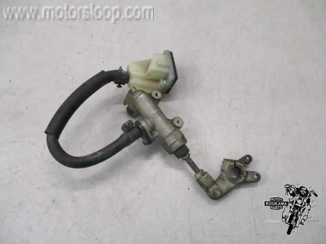 Suzuki GS500E Bomba freno trasero