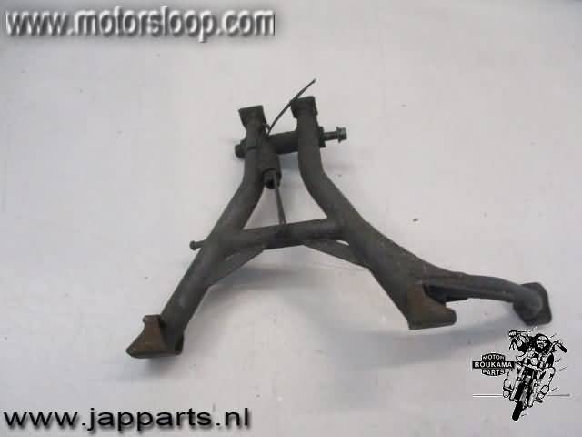 Suzuki VX800 Middenbok