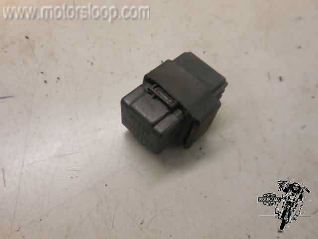 Suzuki DR750(SR41) Zekeringkast