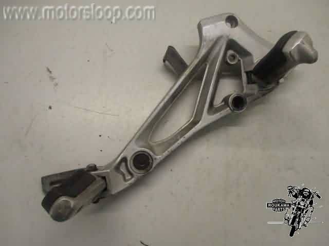 Suzuki GSX550(GN71) Schetsplaat rechts met steps