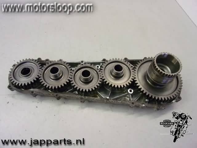 Suzuki AN650(BU1321) Final drive gears and cover