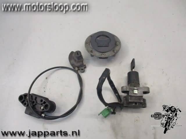 Suzuki DR800S(SR43) Slotenset